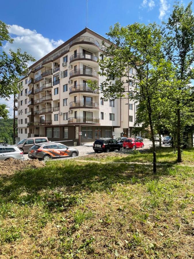 Apartment Shevitsa & Free Garage *